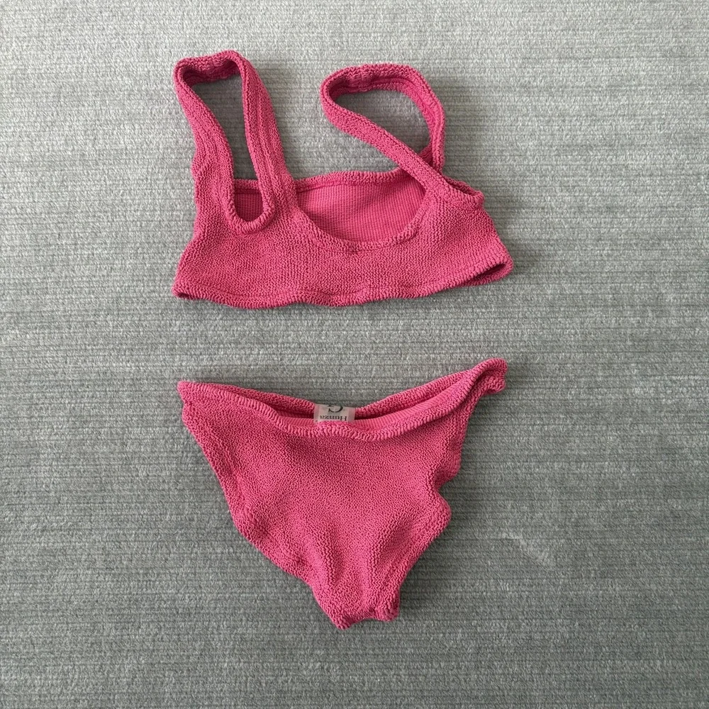 Hunza G Two Piece Bikini Set Swimsuit OS Barbie Pink Crinkle Swimwear Resort